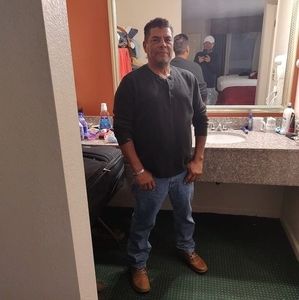 Meet your Posher, Victor